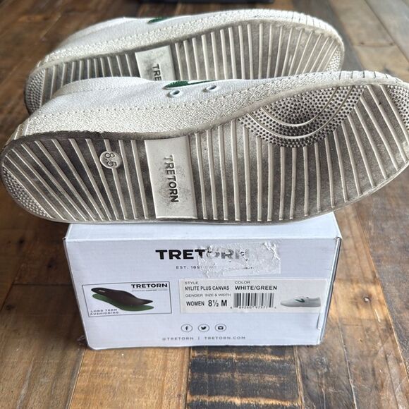 Tretorn Canvas Sneakers in White and Green size 8.5 - Picture 4 of 5